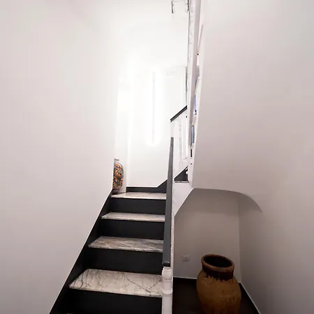 Ducas And Apartment *